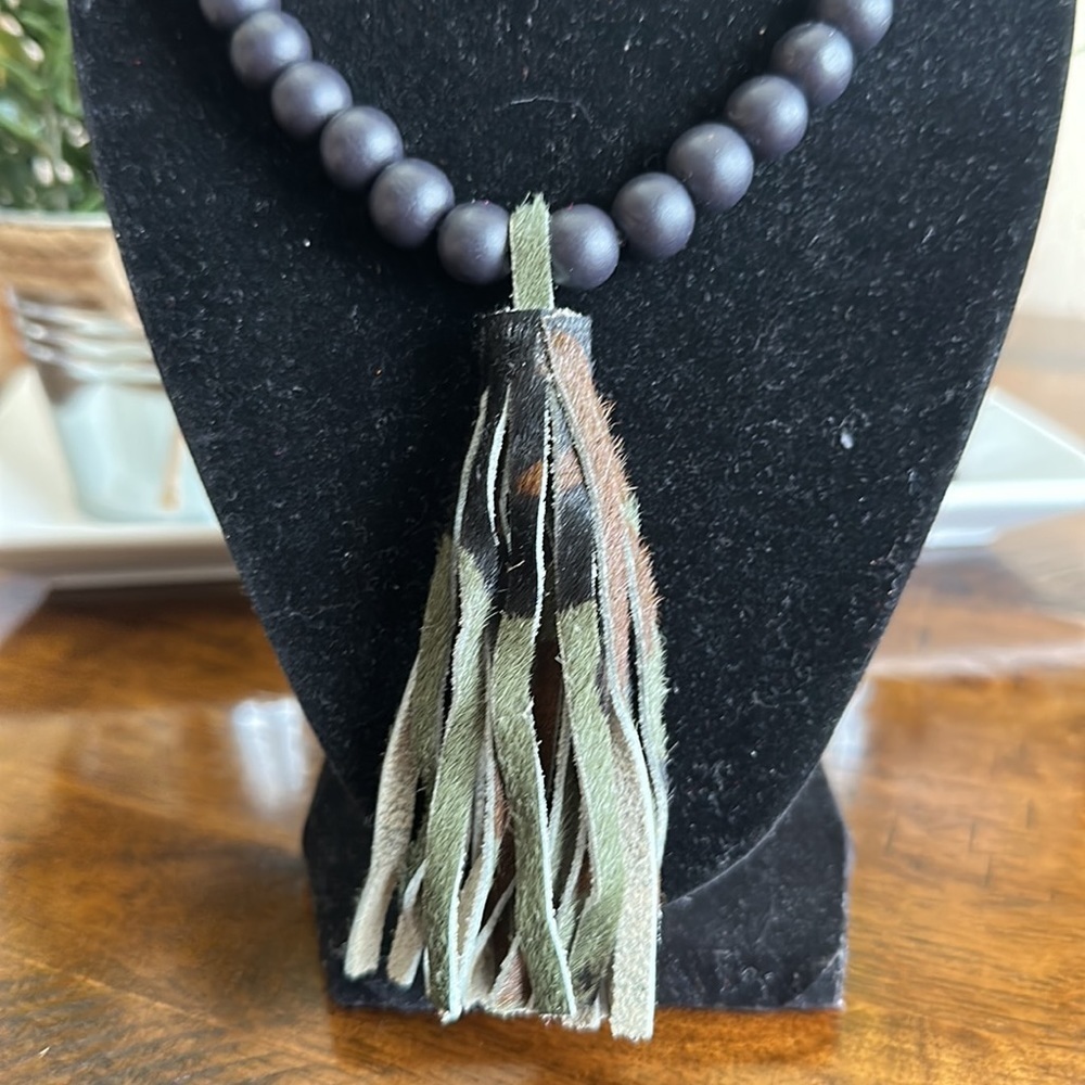 Cato Necklace - Picture 2 of 7